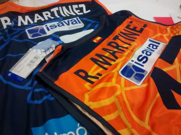 Pinturas Isaval, Co-patrocinador oficial del Valencia Basket Club.