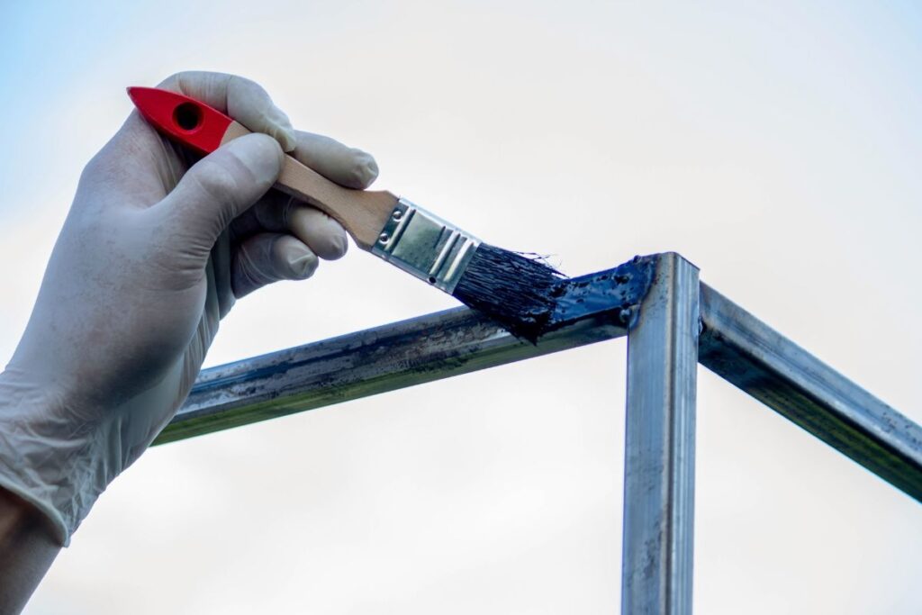 Aplicar el esmalte directamente sobre soporte