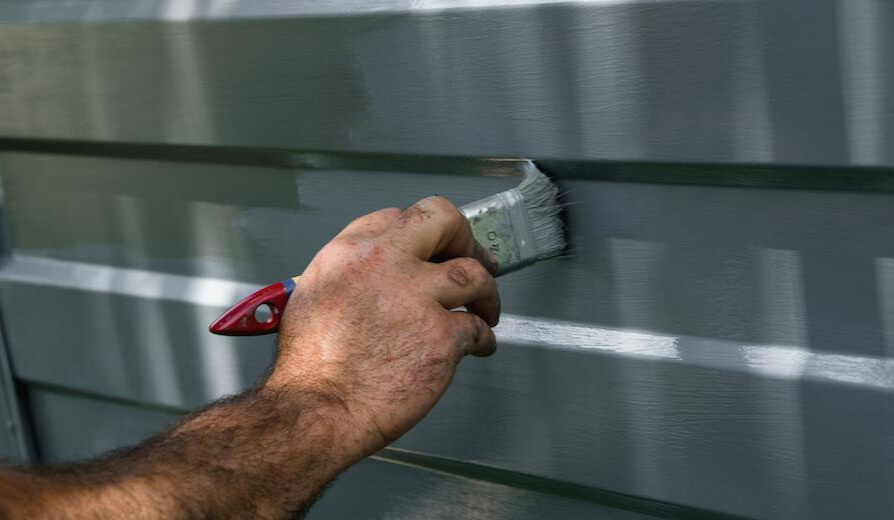 Cómo pintar una puerta de aluminio