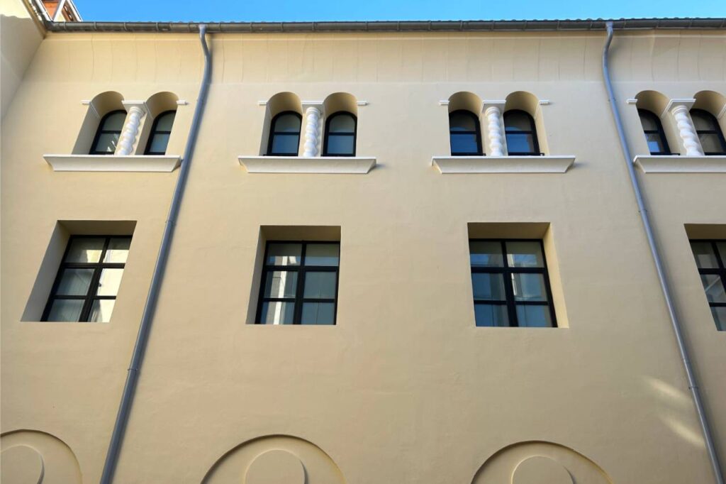 Edificio Autoridad Portuaria de Valencia