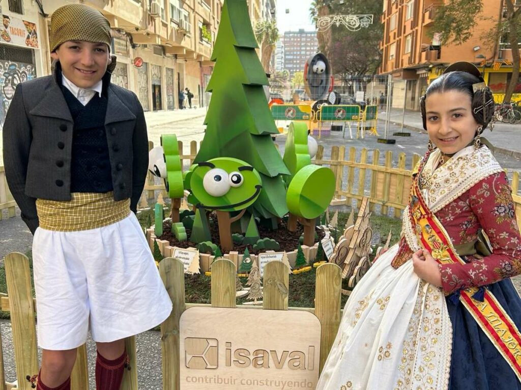 Isaval colabora con la Falla Plaza Honduras