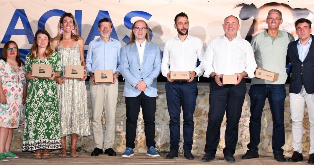 Asindown destaca la contribución de Isaval en su proyecto «La Mare Que Va» durante su cena benéfica