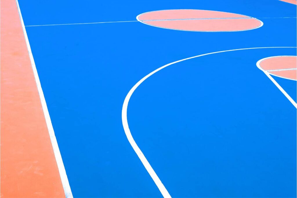 Pintar suelo instalaciones deportivas